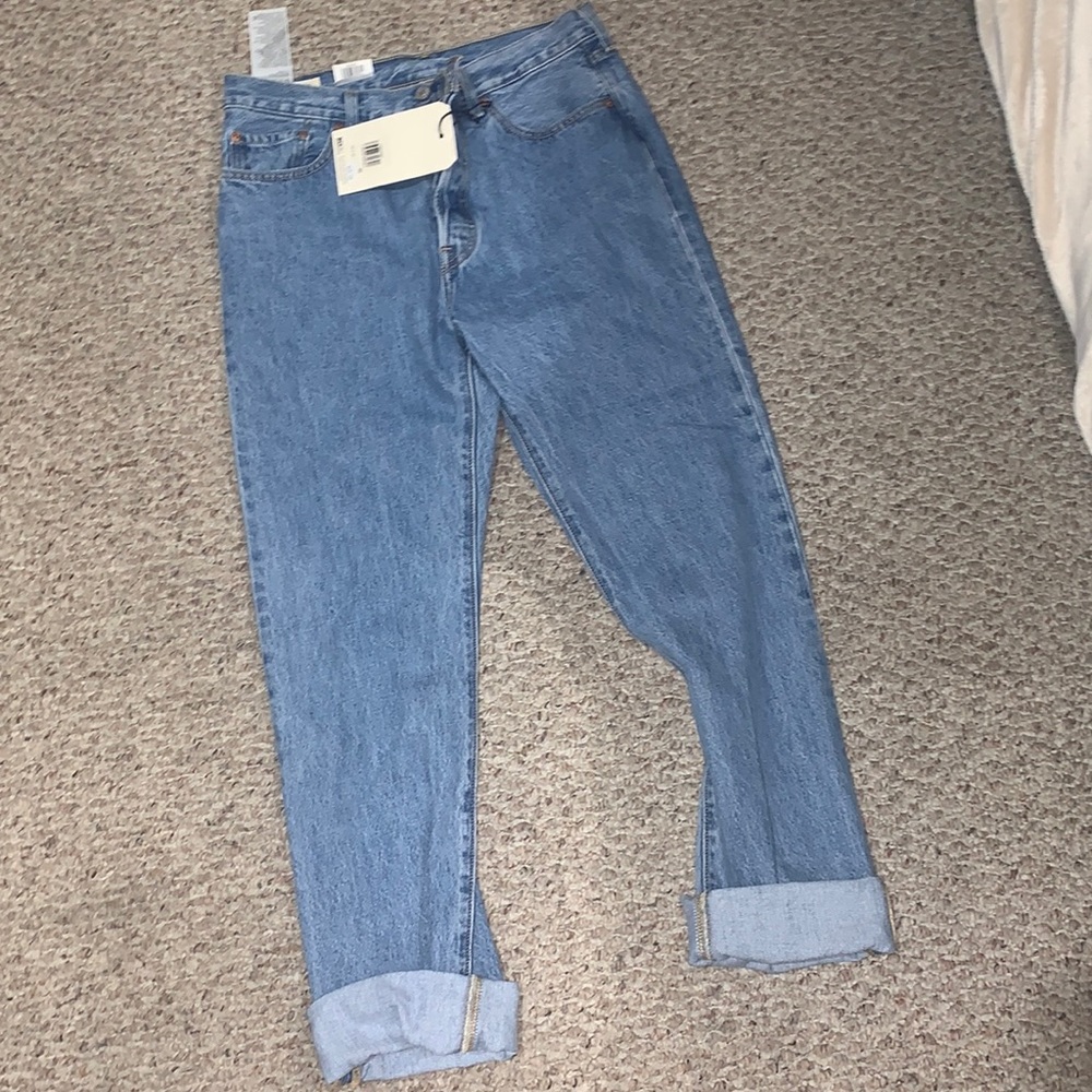 never worn levi jeans!